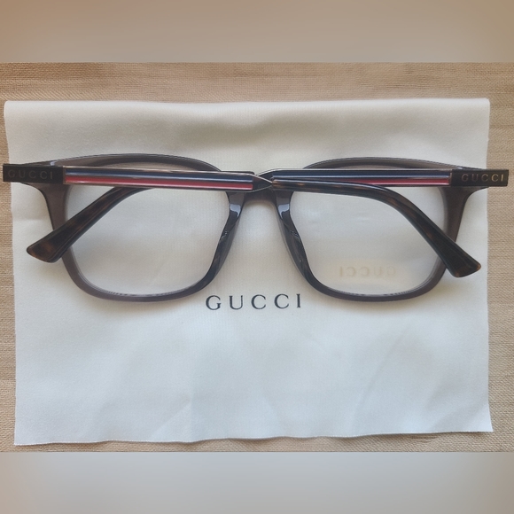 NEW & AUTHENTIC GUCCI EYEGLASSES MODEL-GG0831OA COLOR 003 SIZE 52-18-145 - Picture 3 of 4